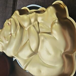Wilton Classic Winnie the Pooh Gold Cake Pan (515-401)